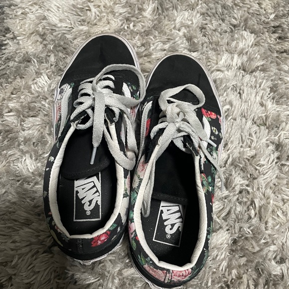 Floral Vans - Picture 4 of 5